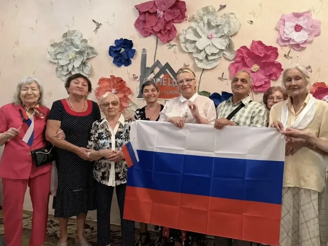 🤝 В ГБУСО ЦСОН Ленинского района г. Донецка уделяют внимание не только социальной помо...