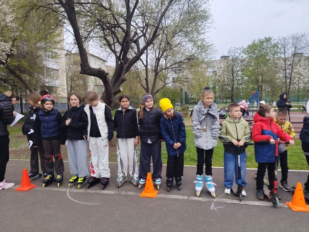 🛼 НЕДЕЛЯ ФИЗИЧЕСКОЙ КУЛЬТУРЫ.💪 ПОЛОСА ПРЕПЯТСТВИЙ НА РОЛИКАХ 🛼   🌟 14 апреля 2026 года в МАОУ «ШКОЛА