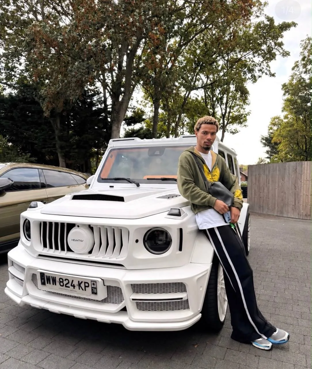 Юго обзавелся новой машиной 🚘