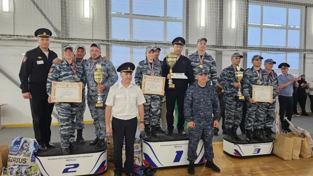 🏆И ещё одно золото – в личном зачёте кинологов по поиску и обнаружению наркотических средств!   Кома
