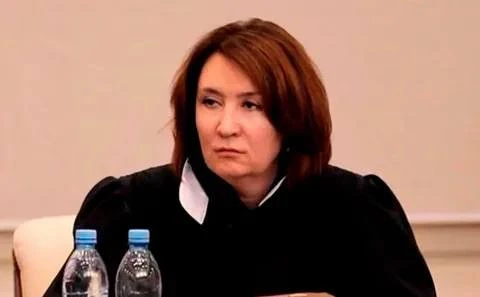 У судьи Хахалевой и ее семьи изъяли имущество по так называемому антикоррупционному иску.

Установле