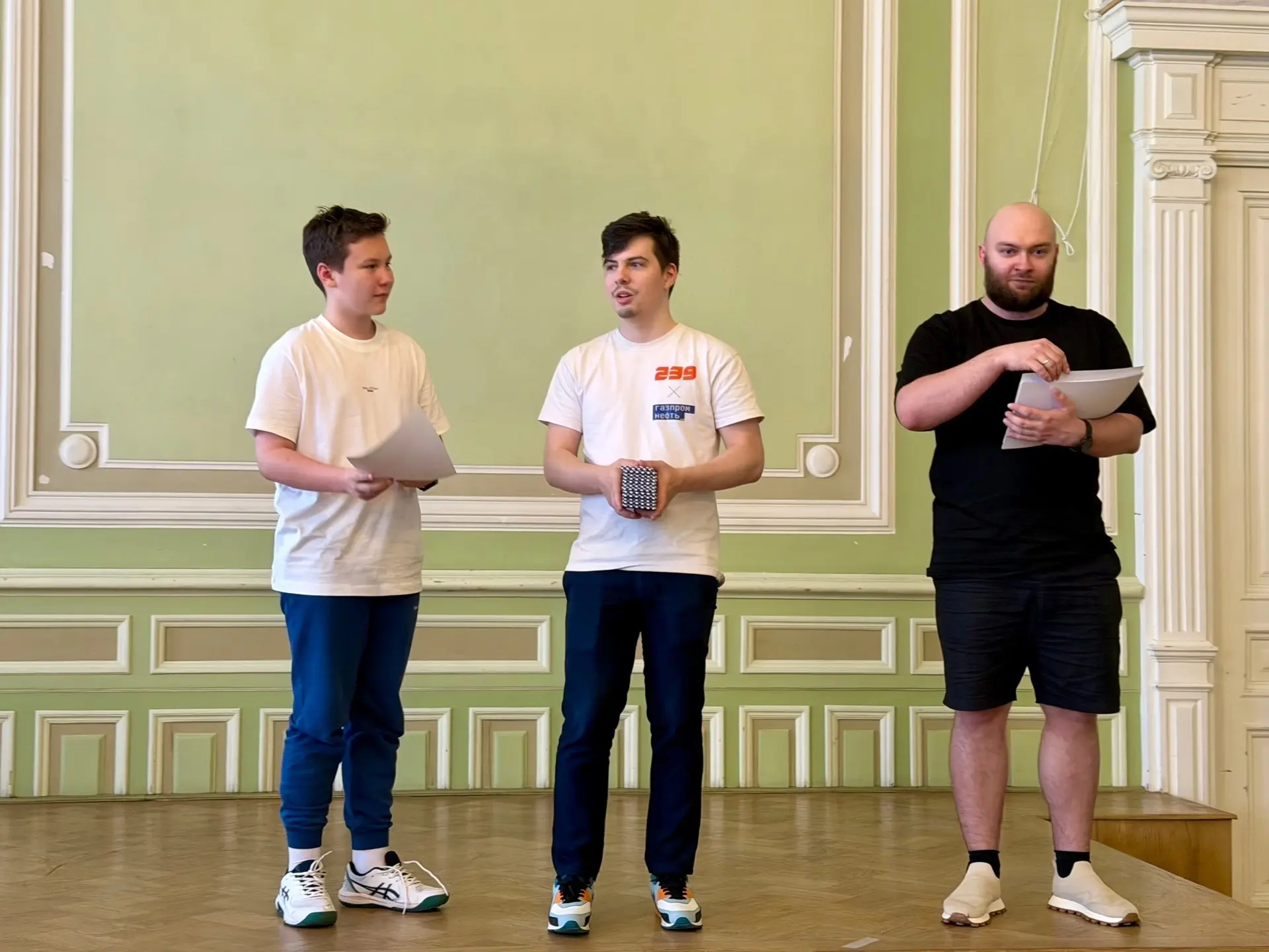 Завершился VI математический фестиваль «Золотой Путь» для школьников  5-6 классов.

Поздравляем его 