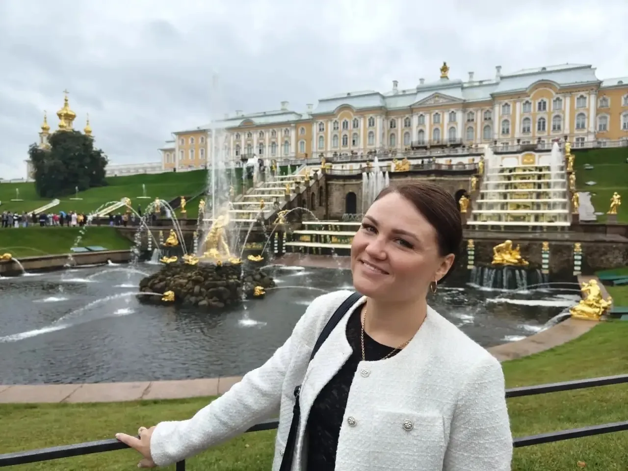 Наша дорогая Маргарита Андреевна, хоть сейчас Вы не с нами в школе, мы очень по Вам ску...