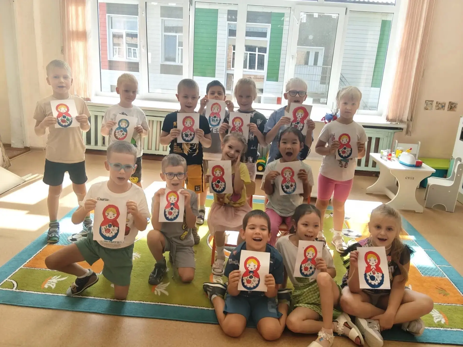 ☀️ Праздник в группе «Солнышко»: День Государственного флага РФ! ☀️