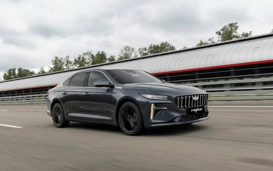 Geely Preface для России «похудел» на 50 л.с., но стал доступнее