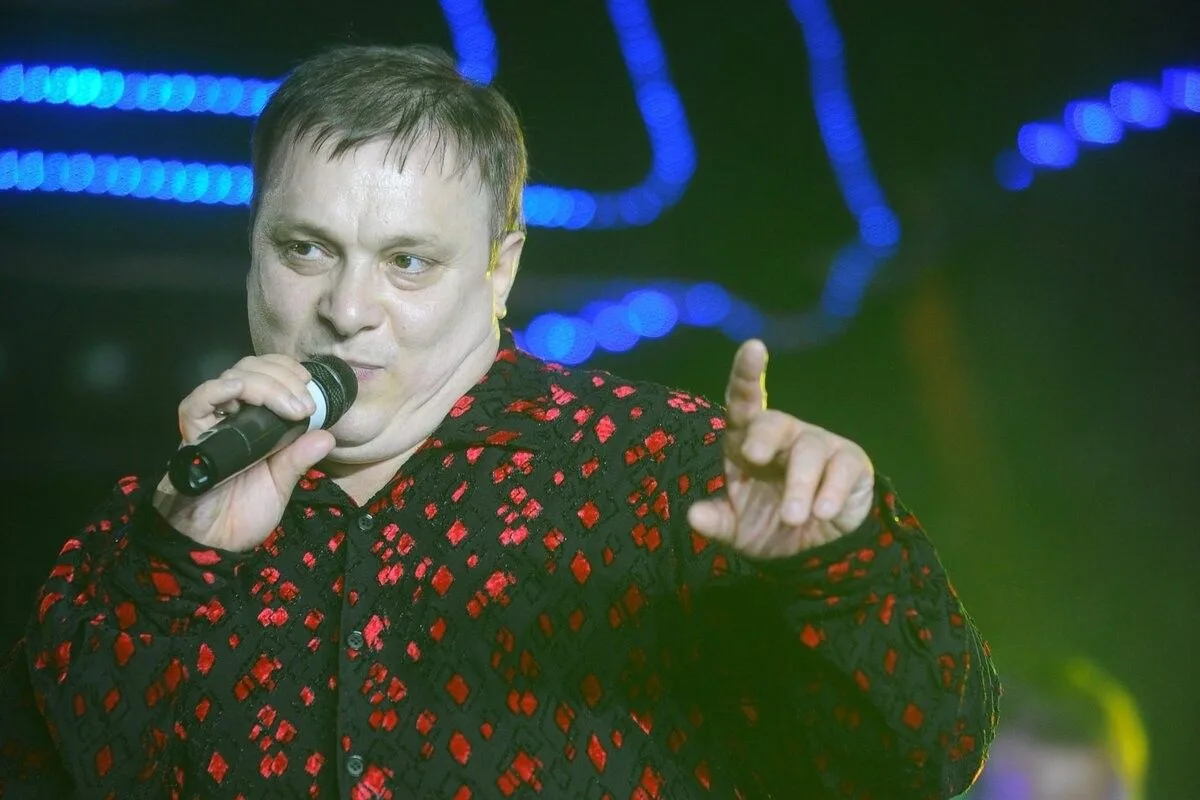 😱 «Да он даже не поющий, он "фонящий" администратор. Ни одной живой ноты в жизни не сп...