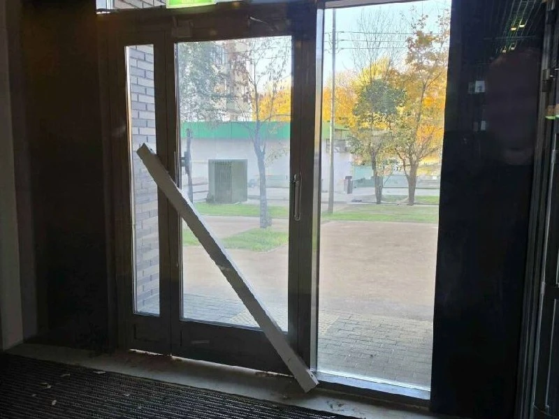 🔧 В Кузьминках жители жалуются на неработающий домофон