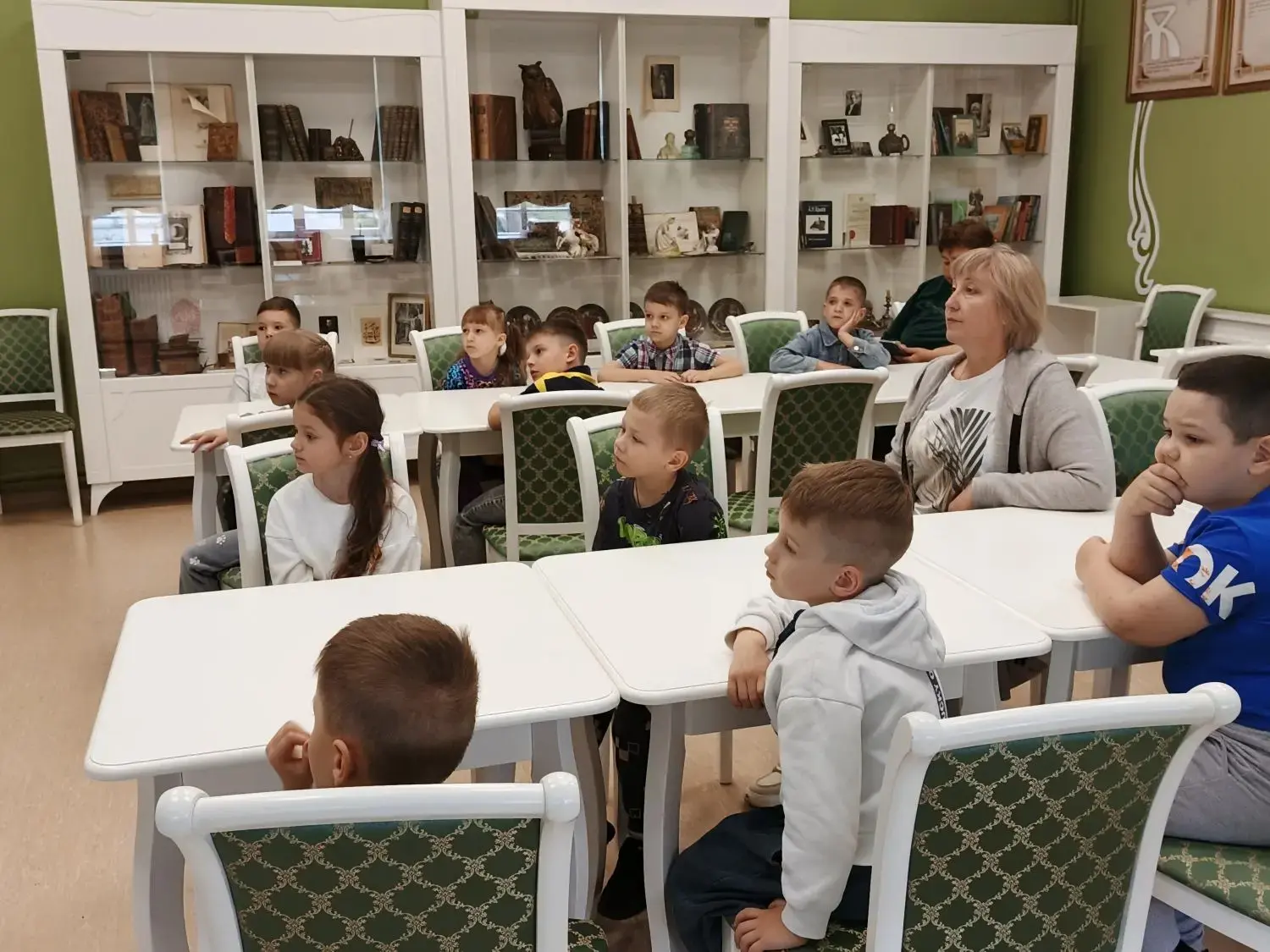 В рамках сотрудничества с городскими учреждениями культуры воспитанники подготовительно...