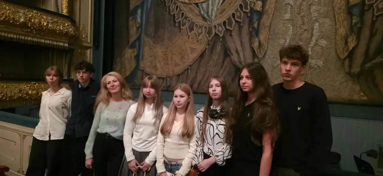 🎭9А класс (классный руководитель Самойлова Ю.Б) посетил уникальное образовательное соб...