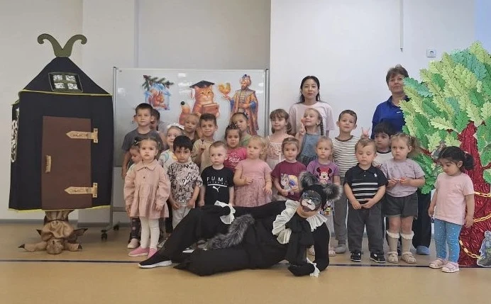 Неделя родного языка — с Пушкиным в сердце! ❤️

Завершили тематическую неделю в честь Пушкинского дн