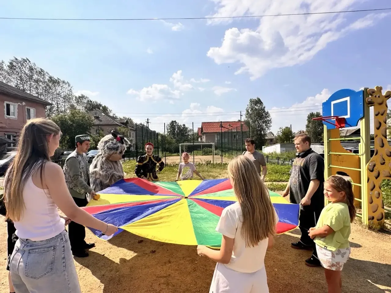 ☀️Лето во дворах: время встреч и добрых традиций