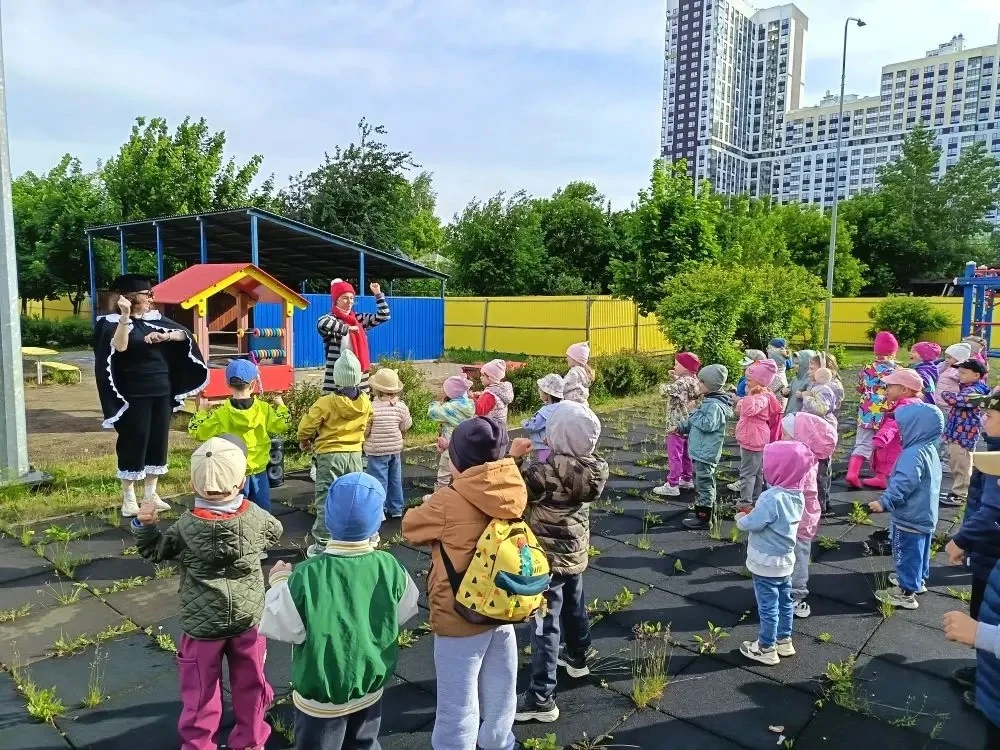 ☀️ Ура! Лето пришло, а вместе с ним — самый яркий, весёлый и детский праздник! ☀️

Сегодня, 1 июня, 