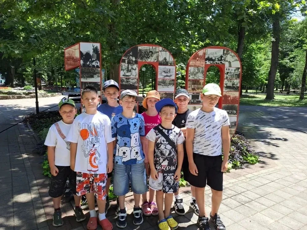 🎉 Сегодня в школьном лагере был день, полный приключений и открытий! 🎉Сегодня наши юн...