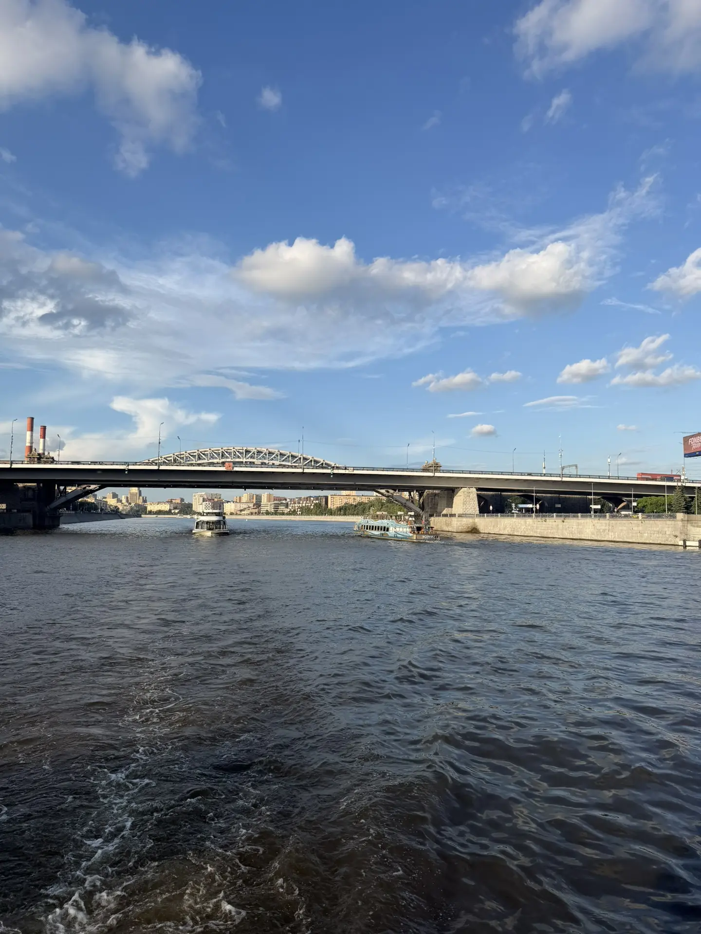 Посмотрела на Москву с воды (это мой первый опыт)

Но главной моей целью был летний сад на Красной п