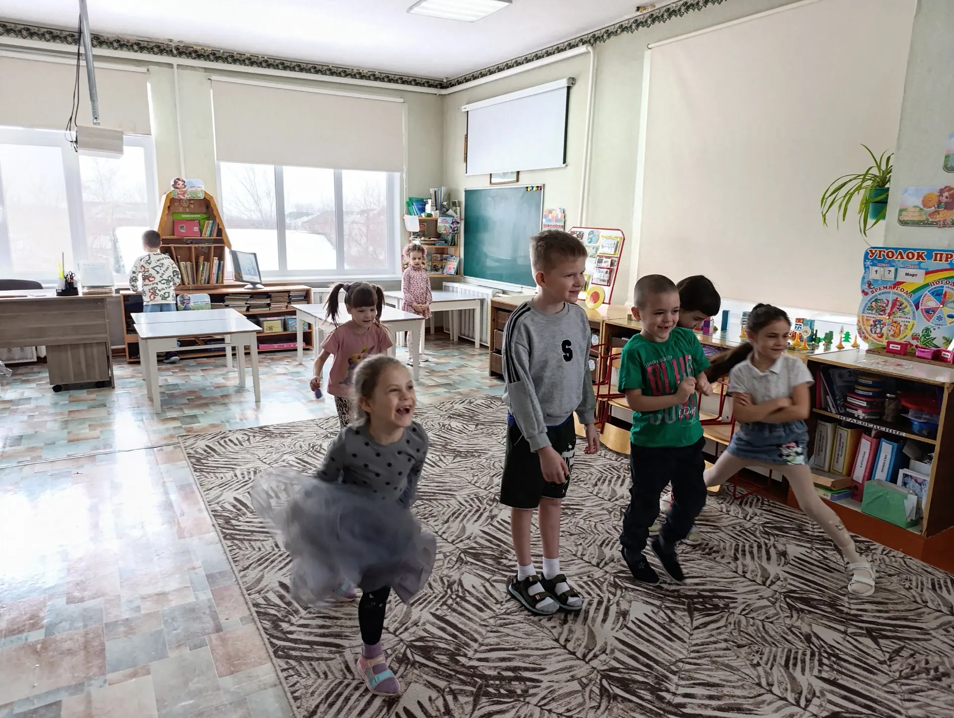 Саморегуляция — это про управление собой: эмоциями, импульсами, вниманием. Самодисципли...