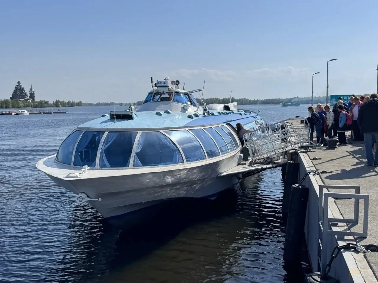 Сегодня, 22 мая, состоится первый в этом году социальный рейс по маршруту «Петрозаводск – Кижи – Пет