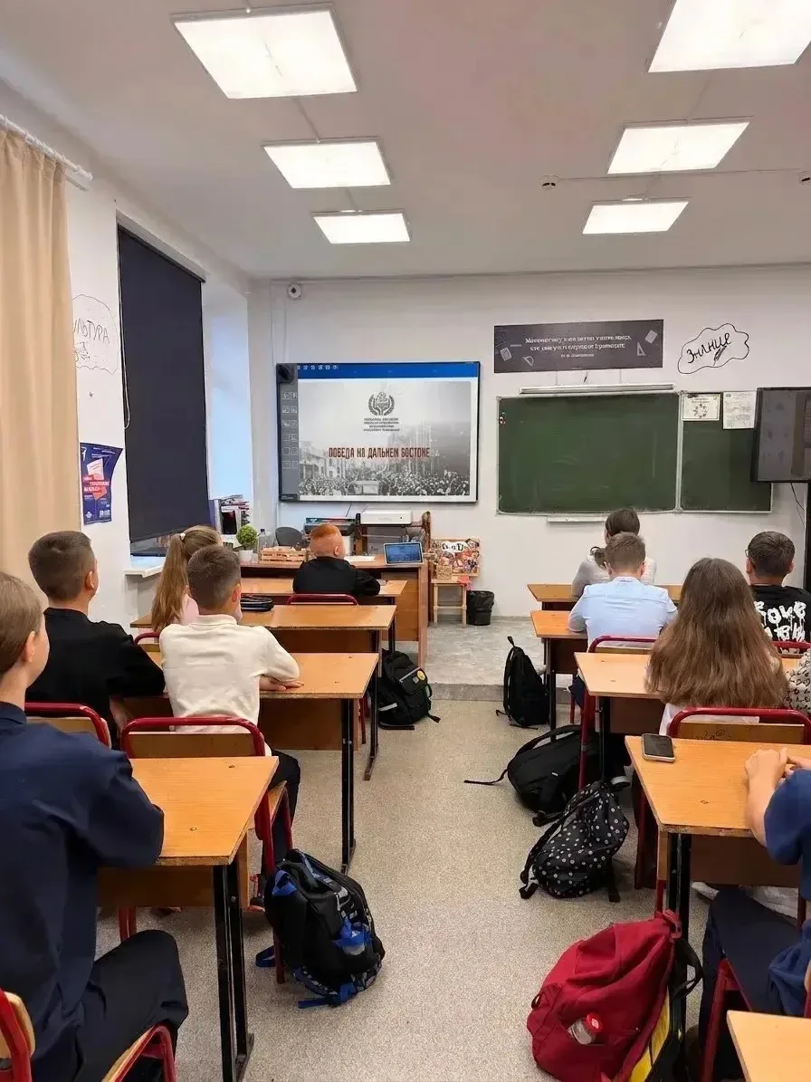 Сегодня в МОУ «Рождественская СОШ» прошёл памятный урок, посвящённый 3 сентября — Дню П...