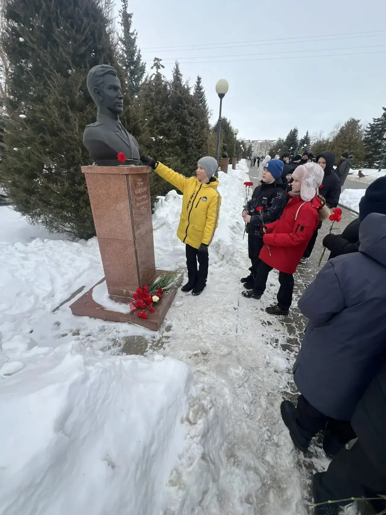 🇷🇺 26 лет назад бессмертный подвиг на высоте 776 совершили бойцы 6-й роты.  Сегодня, в День памяти, 