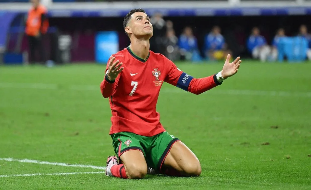 ⚽️ Футбольный клуб «Осасуна» поставил на свой вылет, но ошибся — и остался без денег

Перед сезоном 