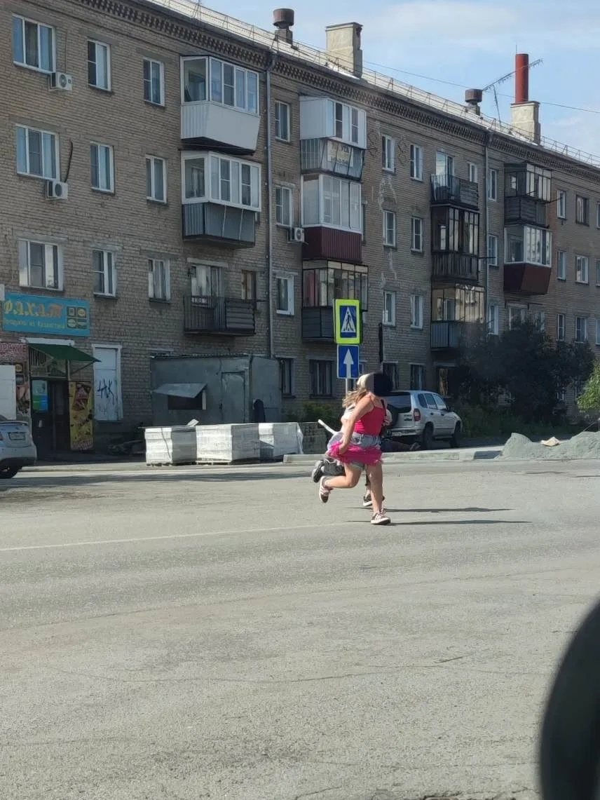 📌Народная тропа на улице Борьбы: ходим годами, а перехода нет.