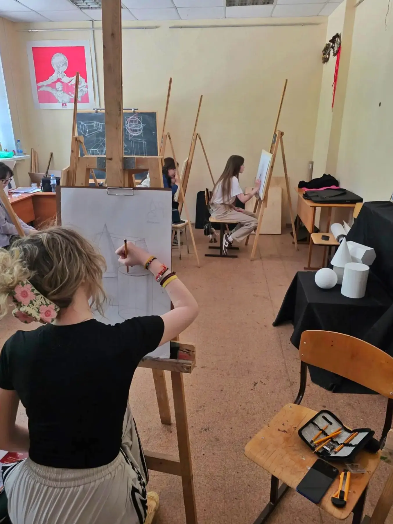 🎨 Подготовительные курсы КазГИК помогают абитуриентам со всей России!