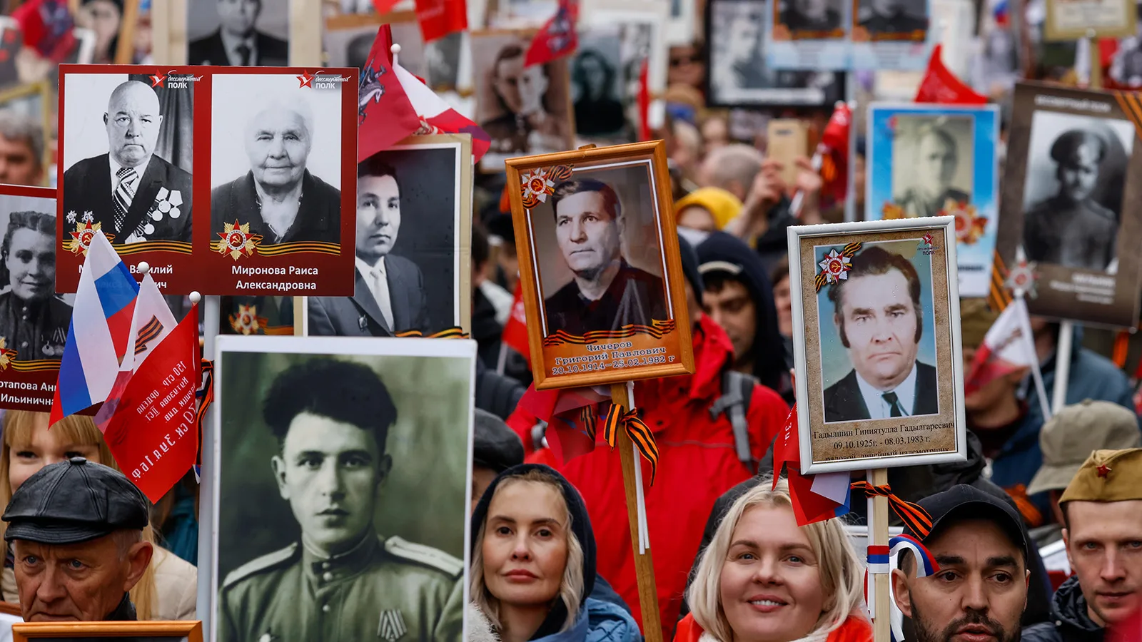 Уважаемые гимназисты, родители, учителя и ветераны педагогического труда!  Приближается великий праз