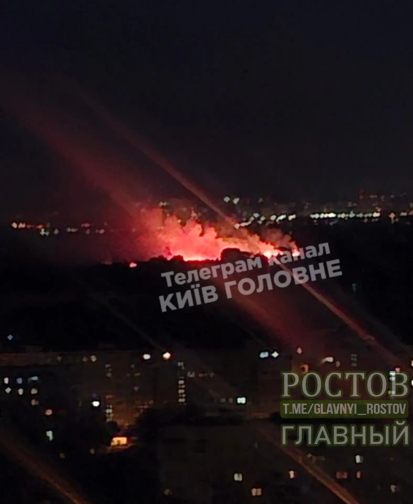 🚀 В Киеве разгорелись пожары после прилётов, сообщают украинские паблики. Не лучше обс...