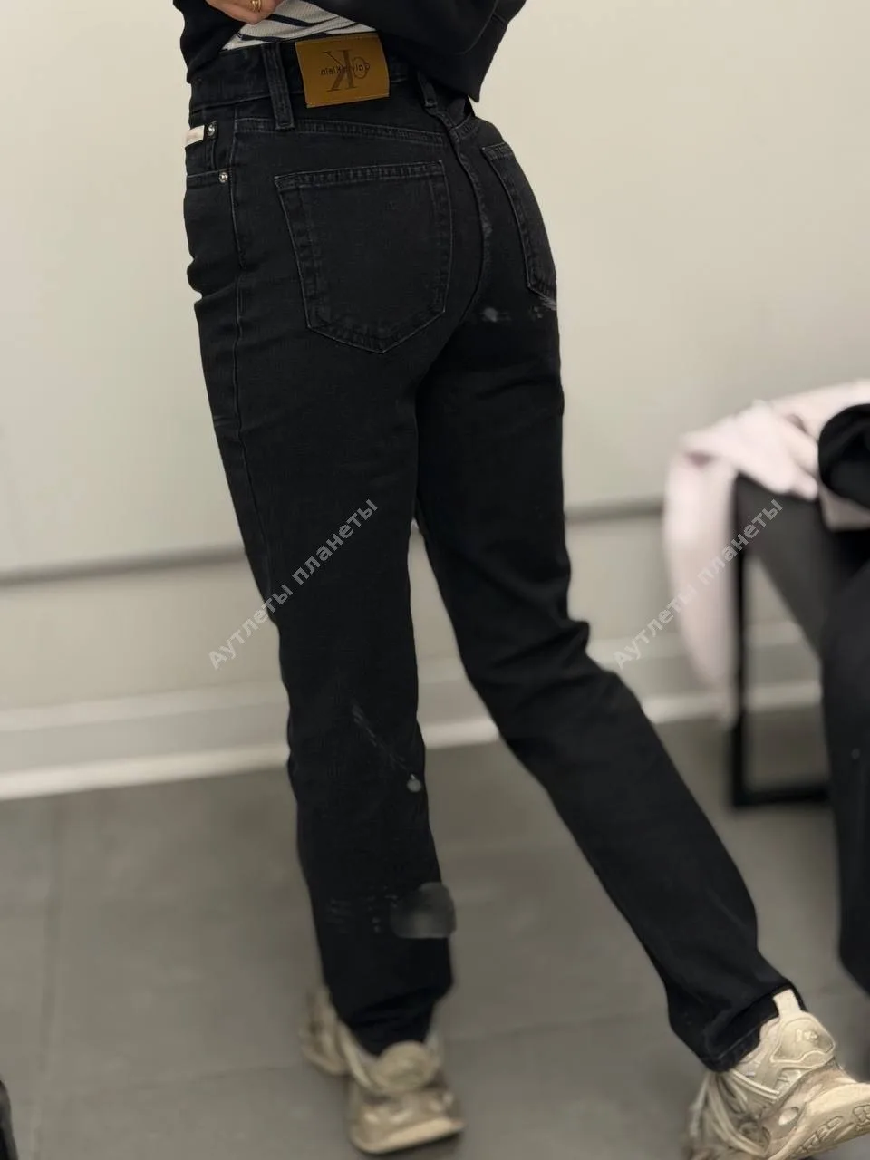 CALVIN KLEIN