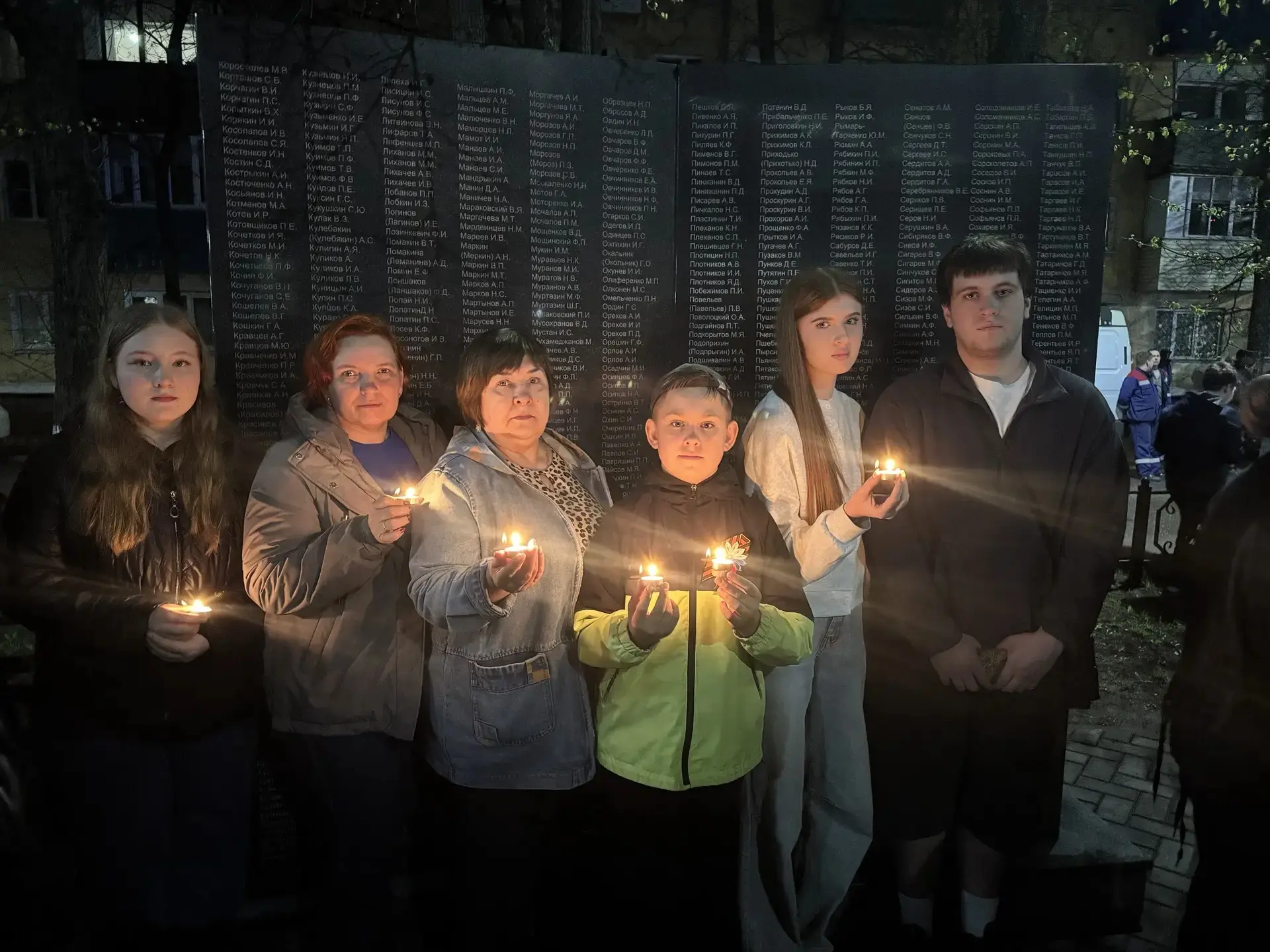 8 мая, в преддверии великого праздника Дня Победы, коллектив нашего детского сада присо...
