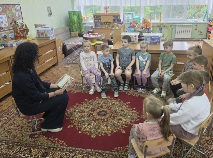 В старшей группе нашего детского сада сегодня был по-настоящему волшебный день! Приключ...