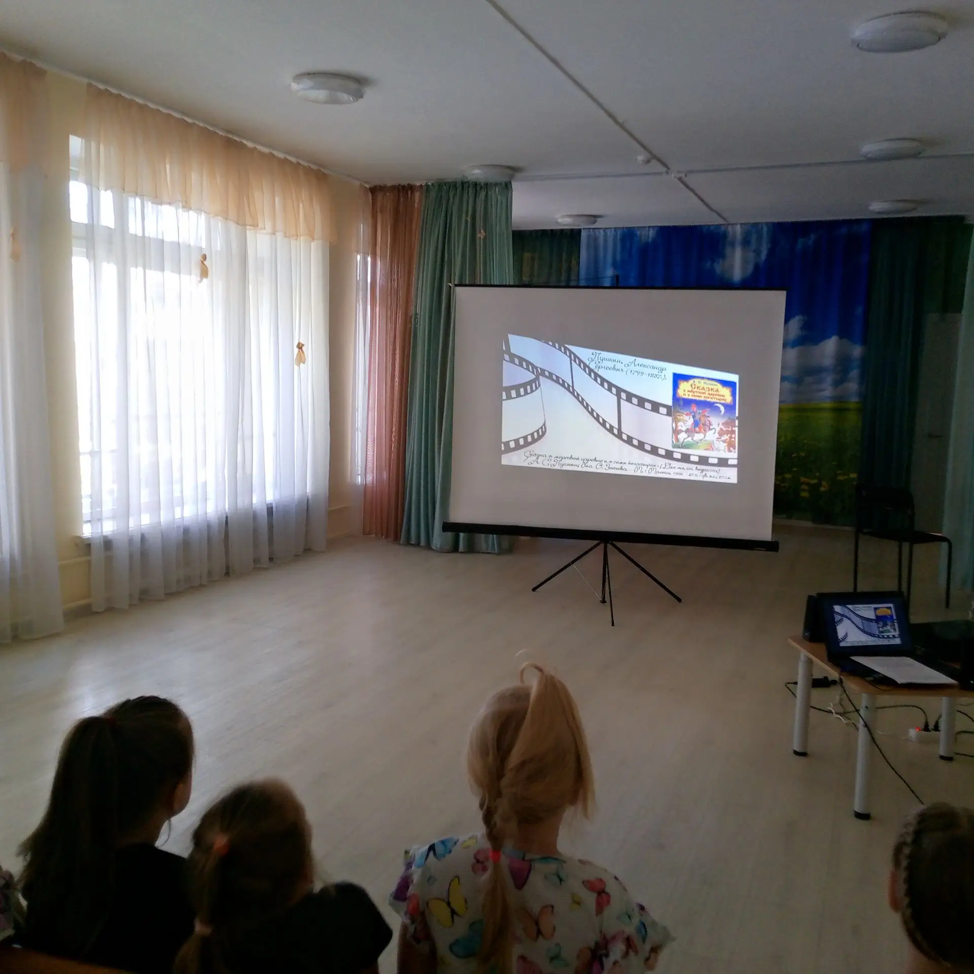 🎥27 августа в России отмечается День российского кино — праздник, посвящённый одному и...
