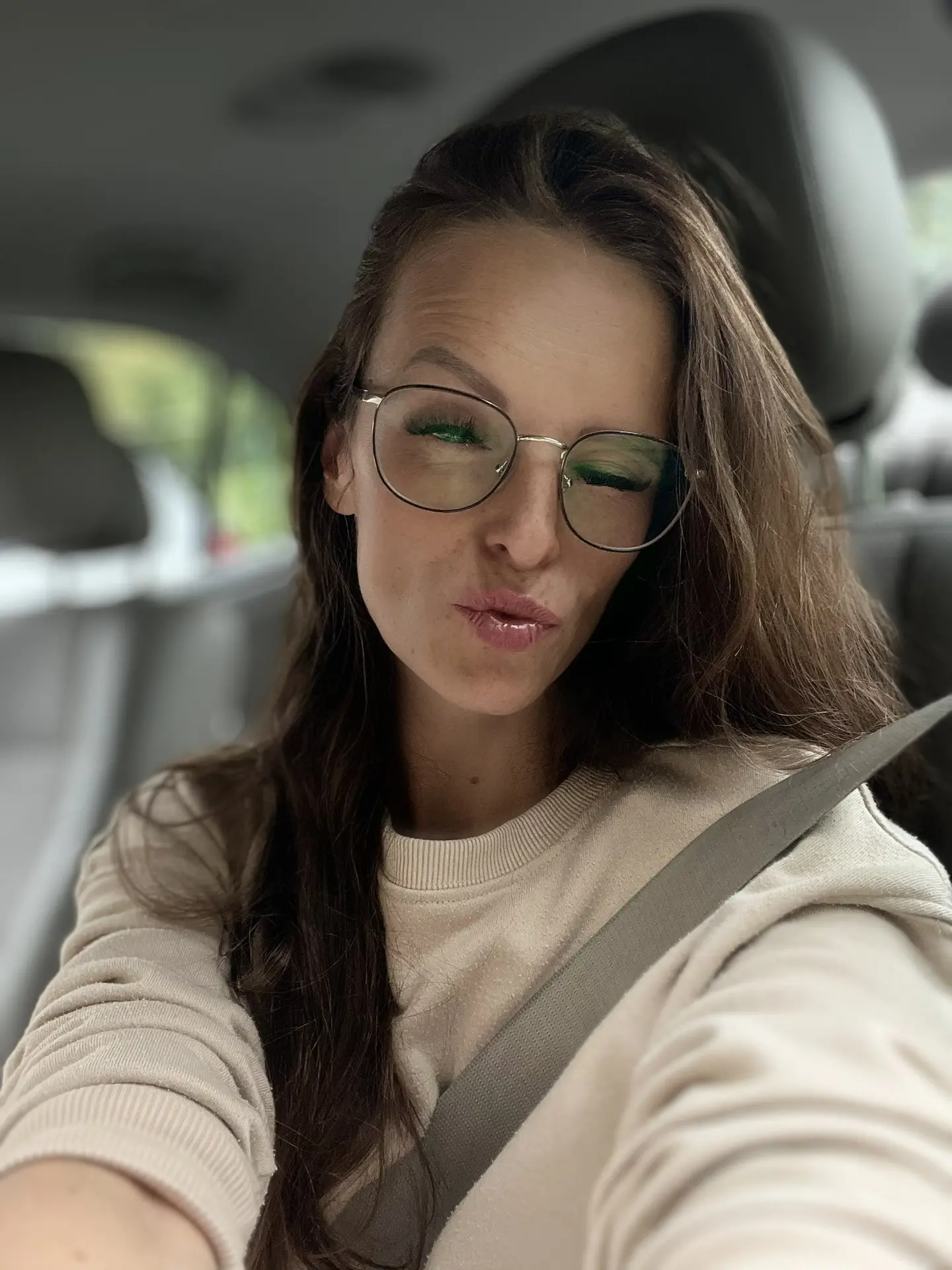 📌С чего начать в этом канале

❤️Добро пожаловать к нам!
Я Виктория Метина — ваш семейный турагент и