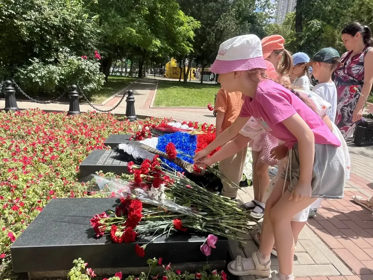 22 июня День памяти и скорби
22 июня – День памяти и скорби, одна из самых трагических дат в истории
