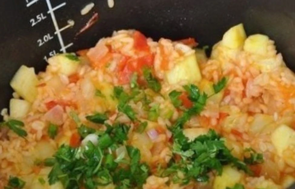 КАБАЧКИ С ОВОЩАМИ И РИСОМ