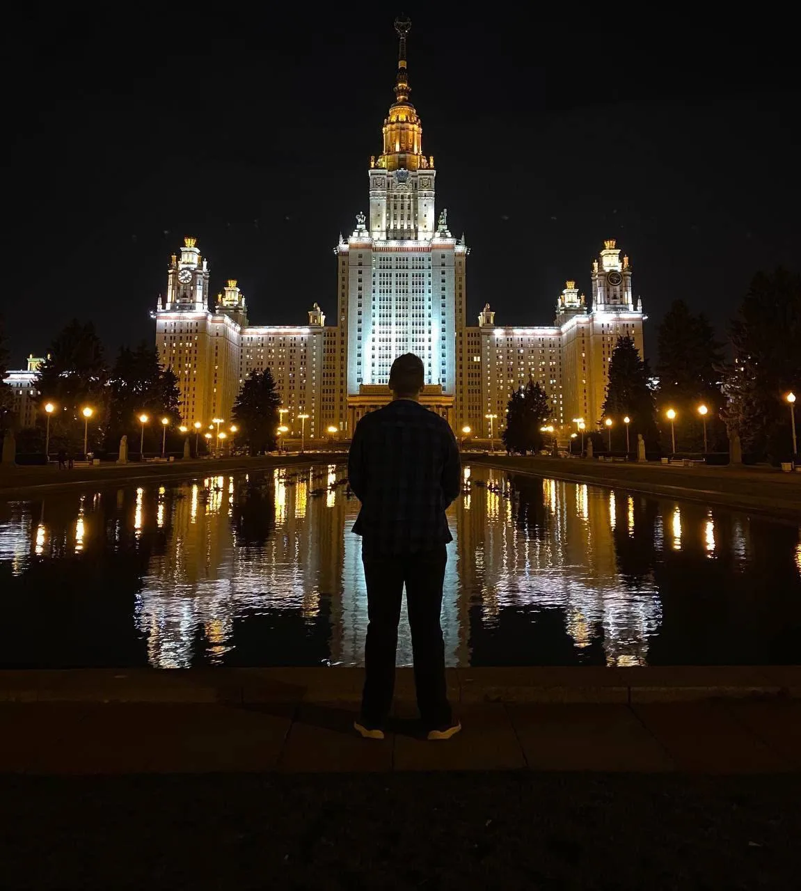 Срочный завоз мотивации! Ради чего корячиться в 11 классе, ботать по три-четыре предмет...