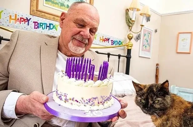 Самой старой кошке в мире исполнилось 146 лет по человеческим меркам 

Кошка по кличке Милли из брит