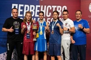 🥊 Боксерши из ДНР завоевали золото, серебро и две бронзовые медали на первенстве России в Краснодар