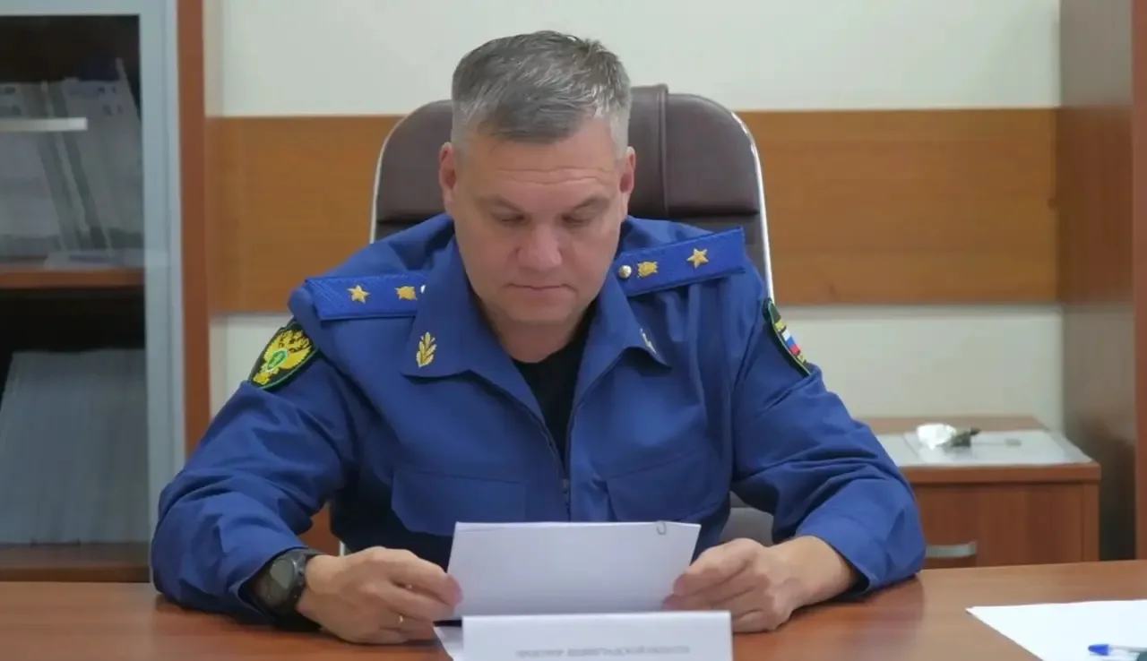 ✅Прокурор Ленинградской области провёл приём жителей Кингисеппского района