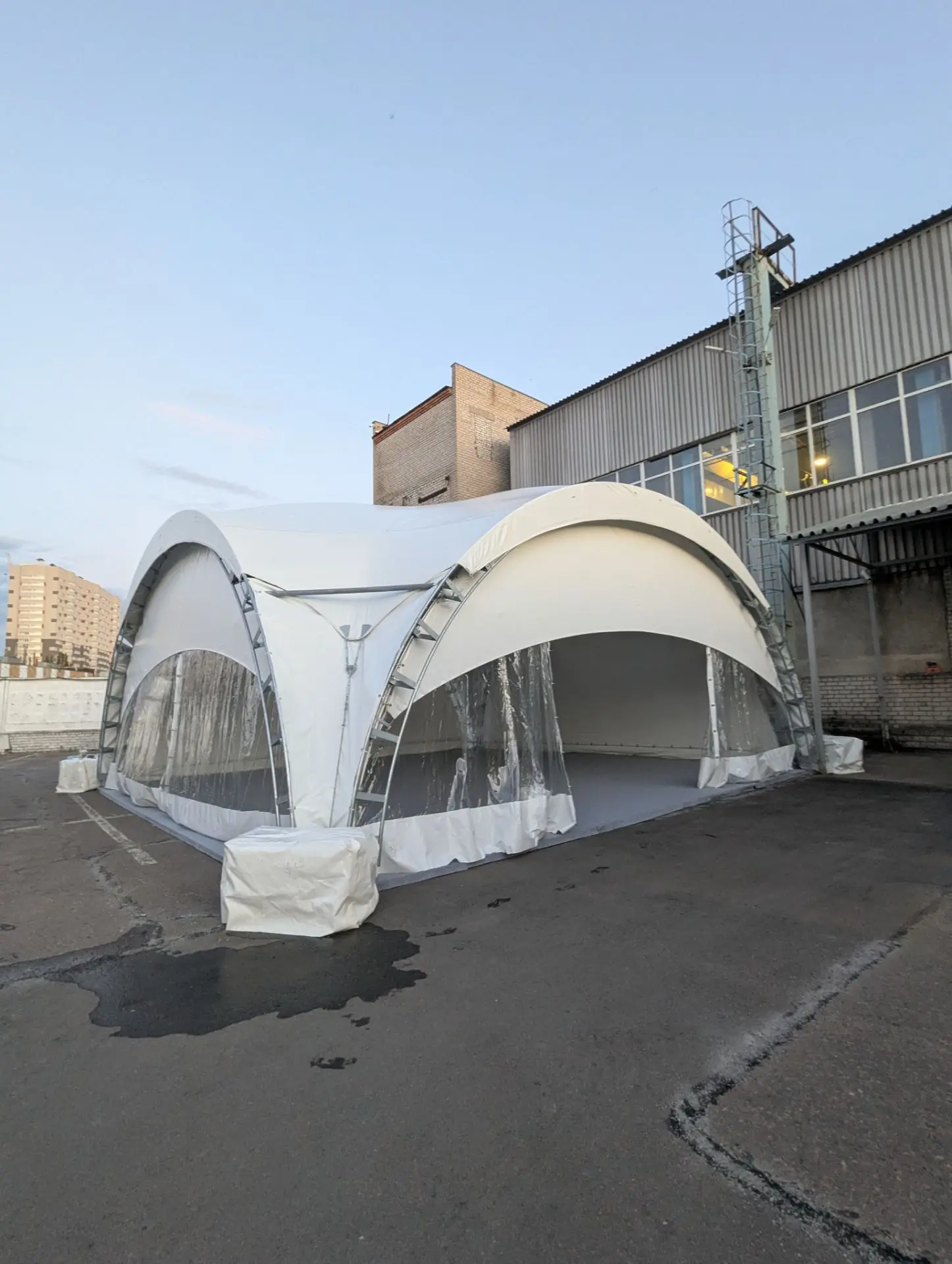 Арочный шатер 10х10 с полом и ковролином,для корпоративного заказчика. г. Воронеж