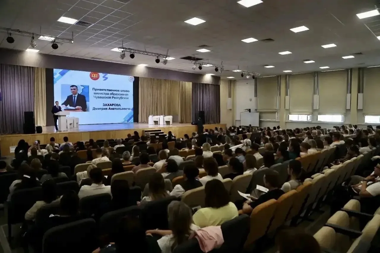 Дмитрий Захаров:  🤝Провели республиканский семинар для тех педагогов-психологов и советников директо