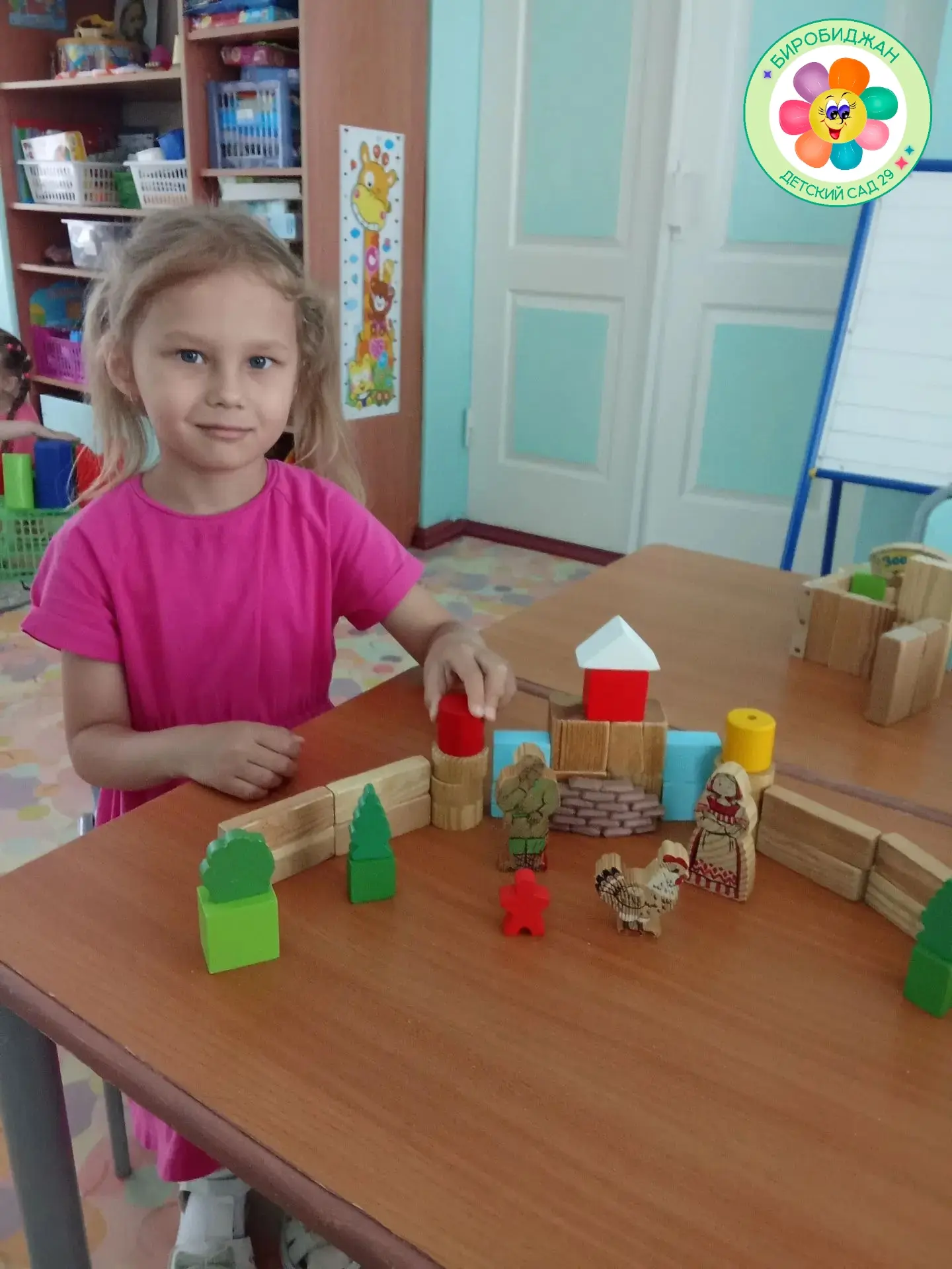 Играем и строим! 👷‍♂️👷‍♀️

Конструктор — это удивительная игра, которая открывает перед детьми без