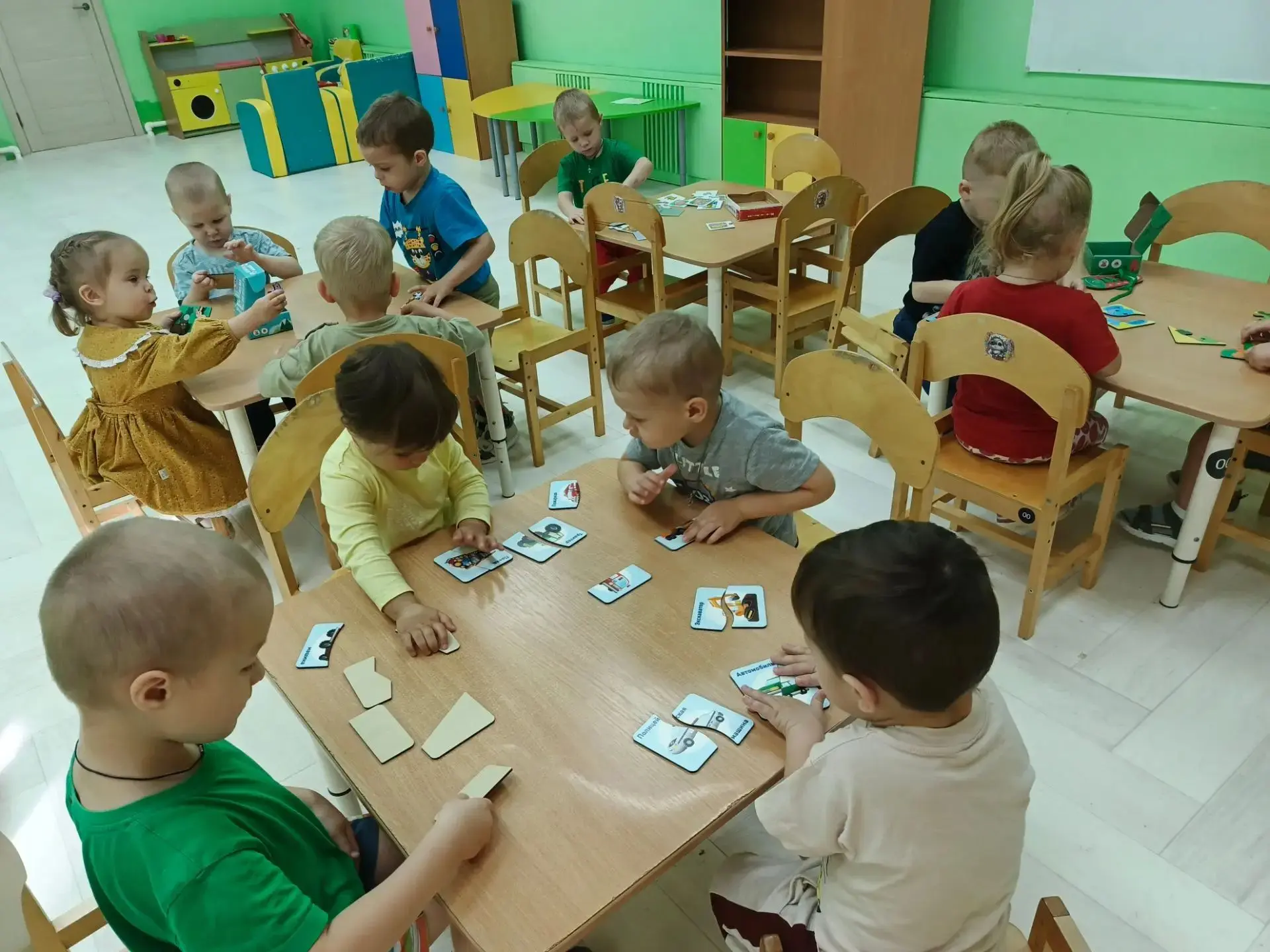 Сегодня у наших малышей был весёлый и познавательный день. Мы успели всё и даже немного...