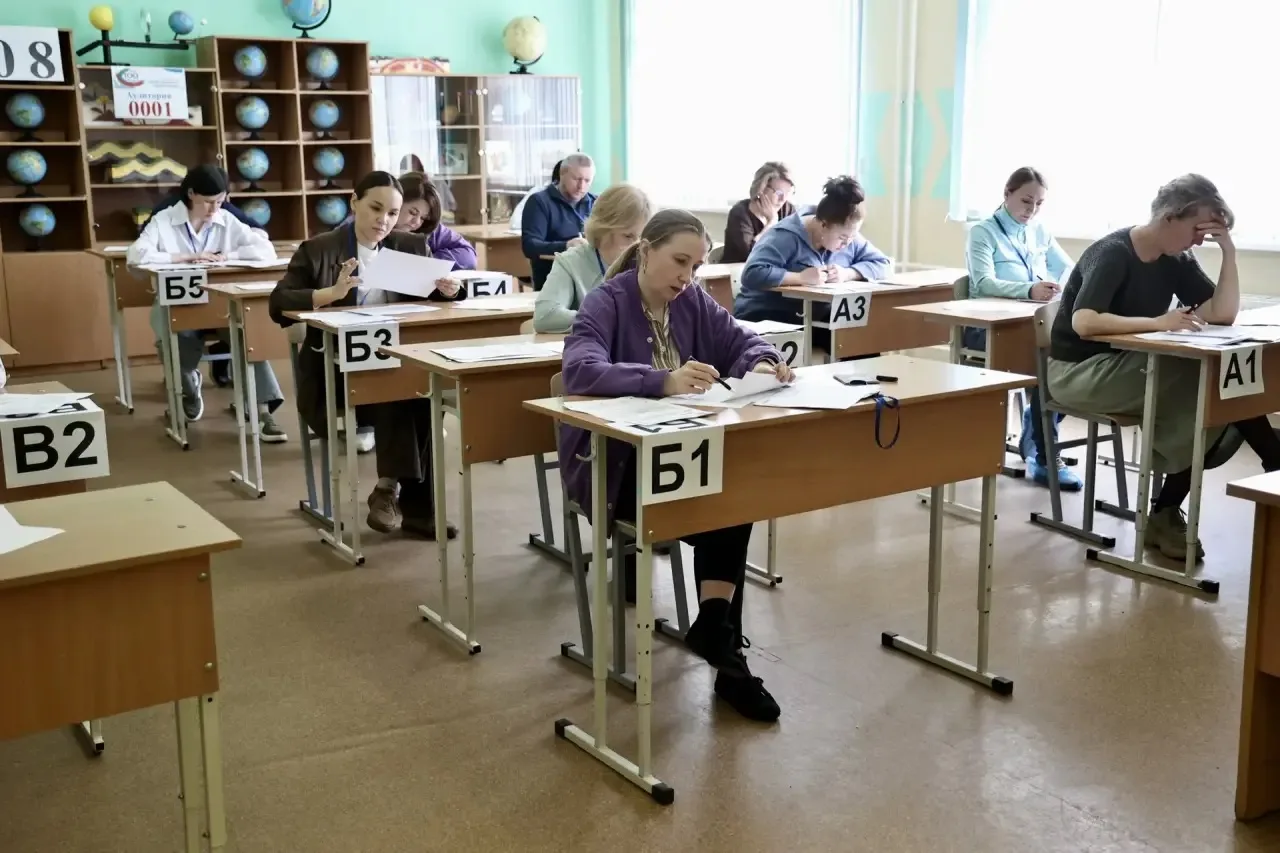 📌 Челябинск присоединился к акции «Сдаем вместе. День сдачи ЕГЭ родителями»  Всероссийская акция «Сд