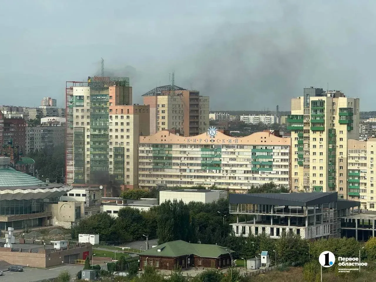 🚨 Чёрный дым в центре Челябинска встревожил горожан — угрозы нет
