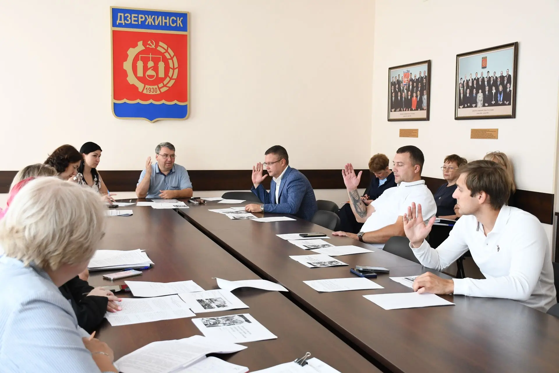 Молодежь Дзержинска с начала 2026 года приняла участие в тринадцати форумах и тридцати ...
