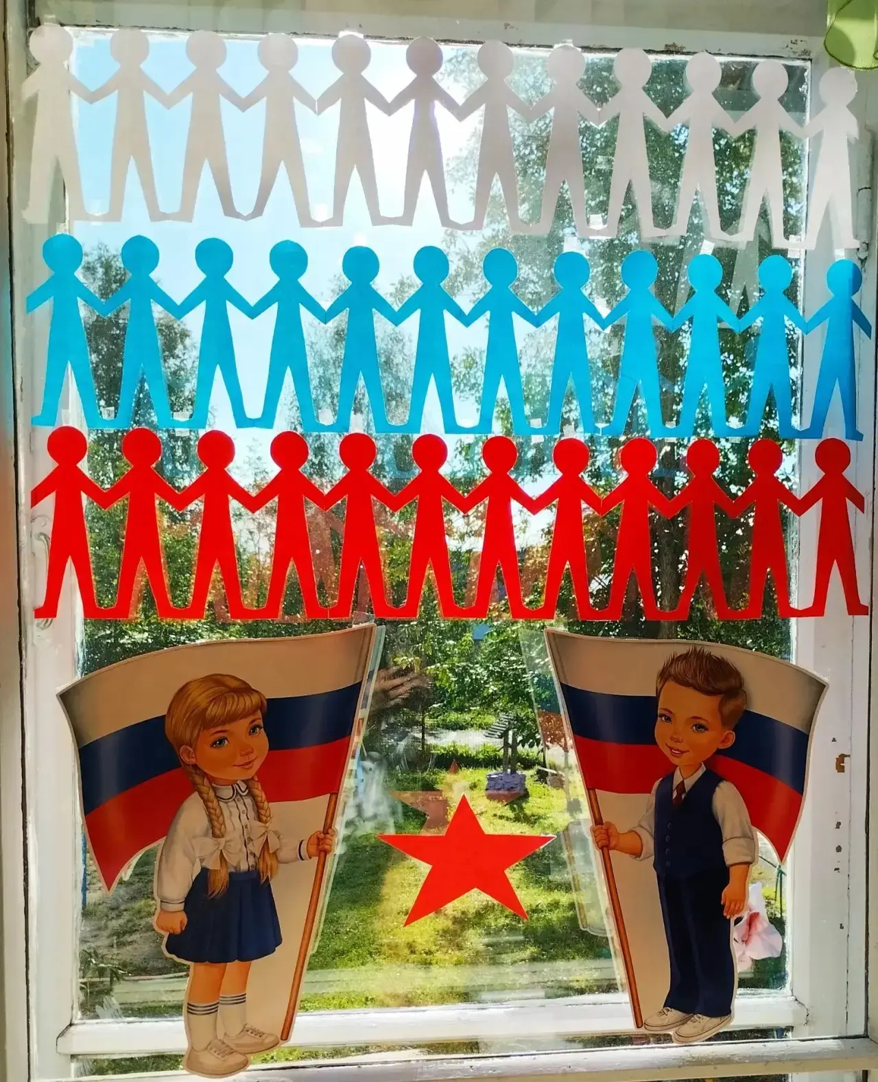 🇷🇺В преддверии Дня Государственного флага Российской Федерации в нашем детском саду п...