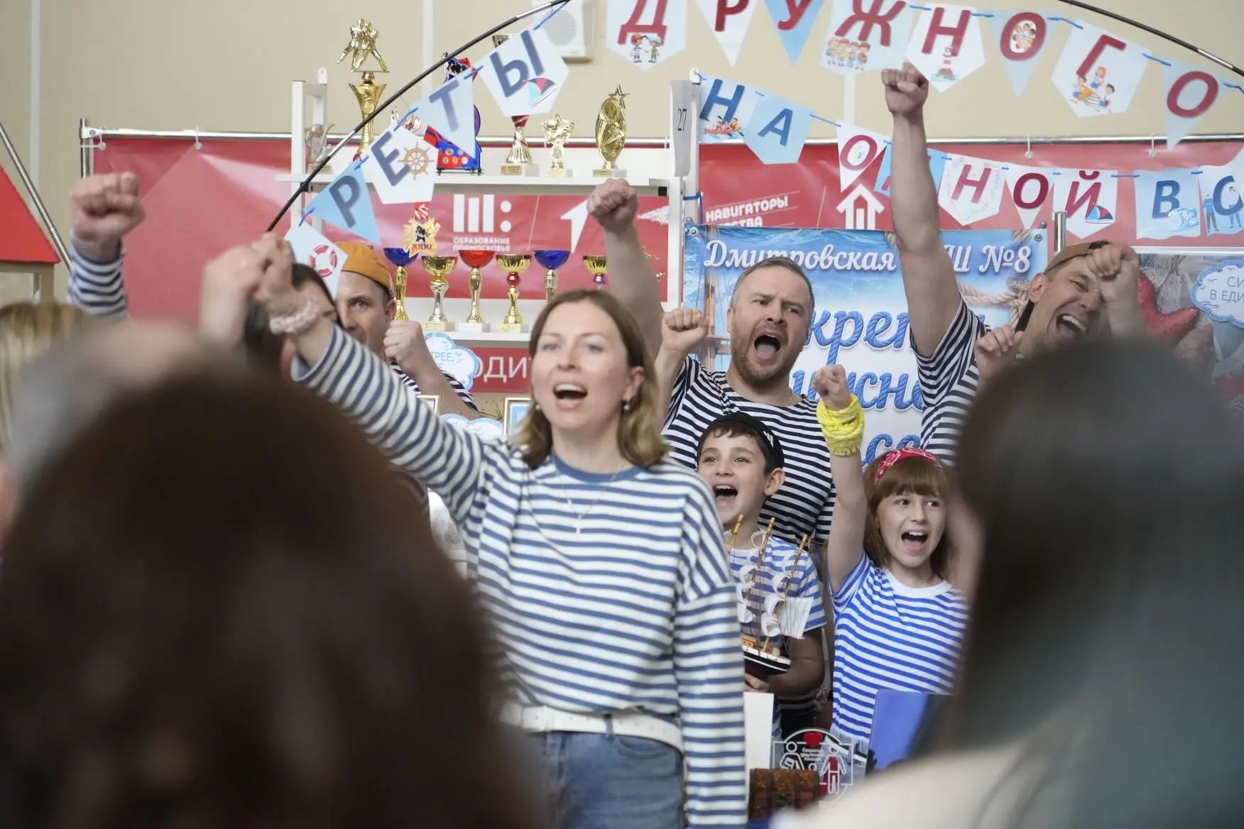🔥Команда Дмитровской школы №8 «На одной волне» стала победителем I степени финала конкурса «Секреты 