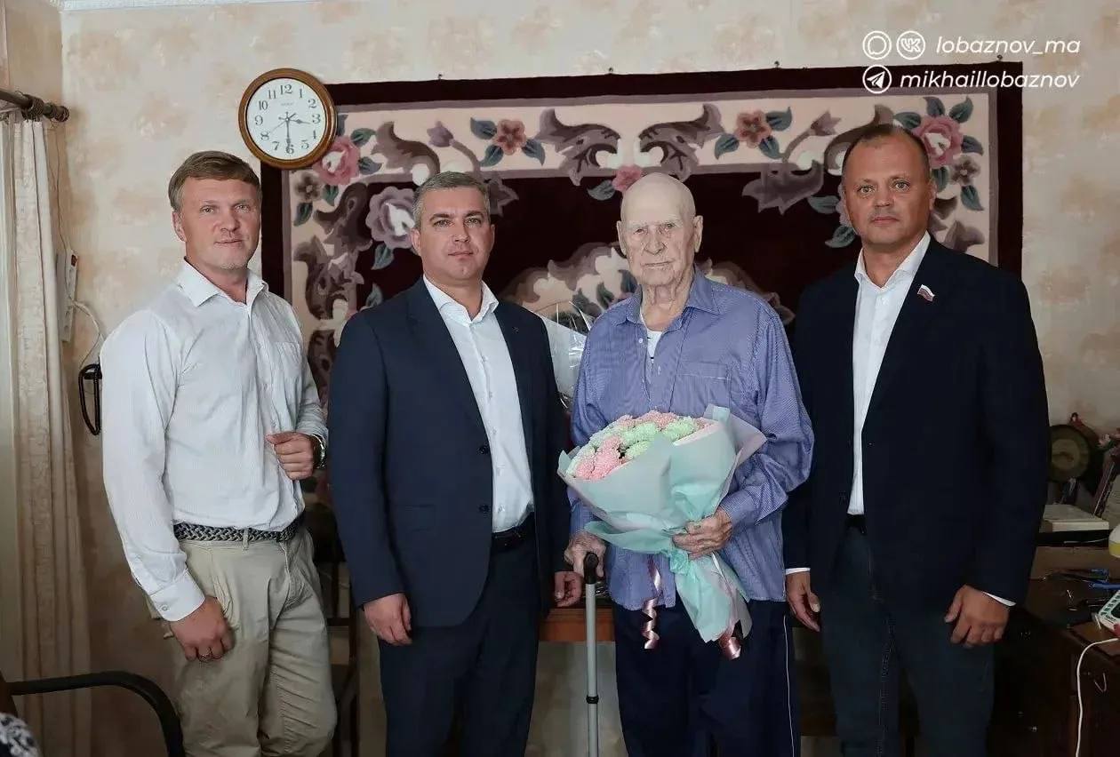 Ветеран Великой Отечественной войны Вениамин Изосимович Селянин отмечает свое 99-летие.