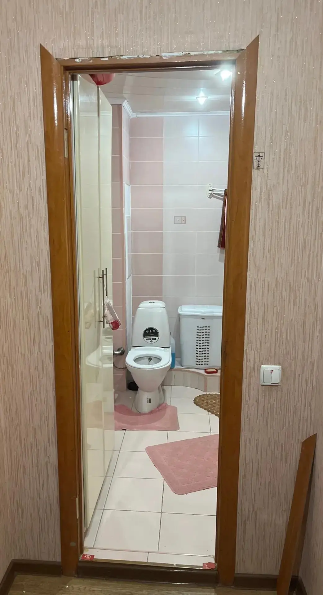 Демонтаж / монтаж двери санузла. Мариуполь. Стоимость 5200 руб.
