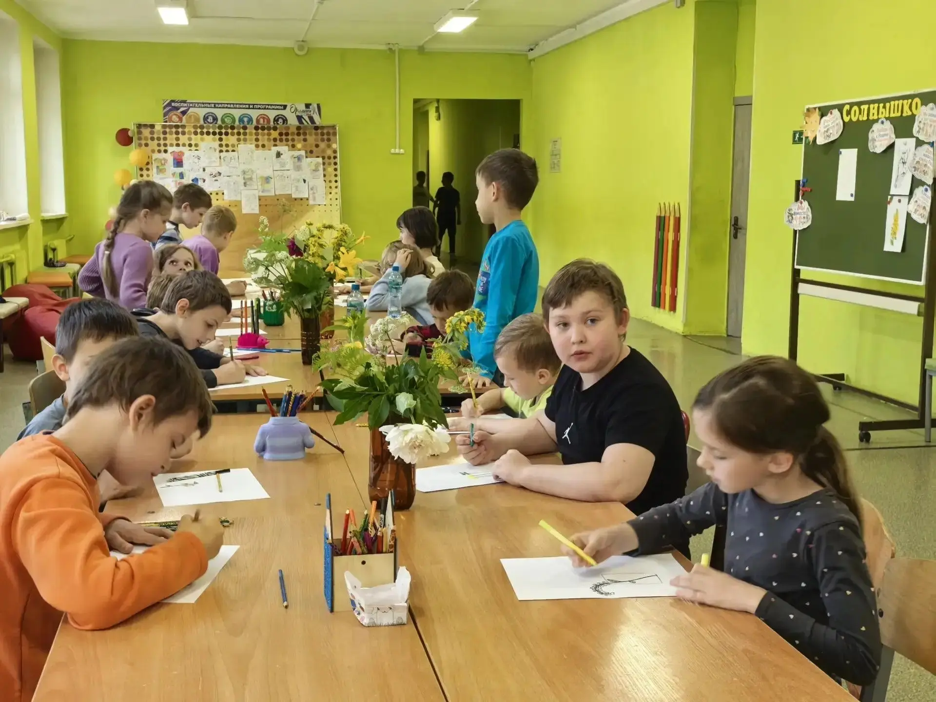 17 июня в летнем лагере "Солнышко" (корпус 4) Елена Викторовна Фомина провела для детей...